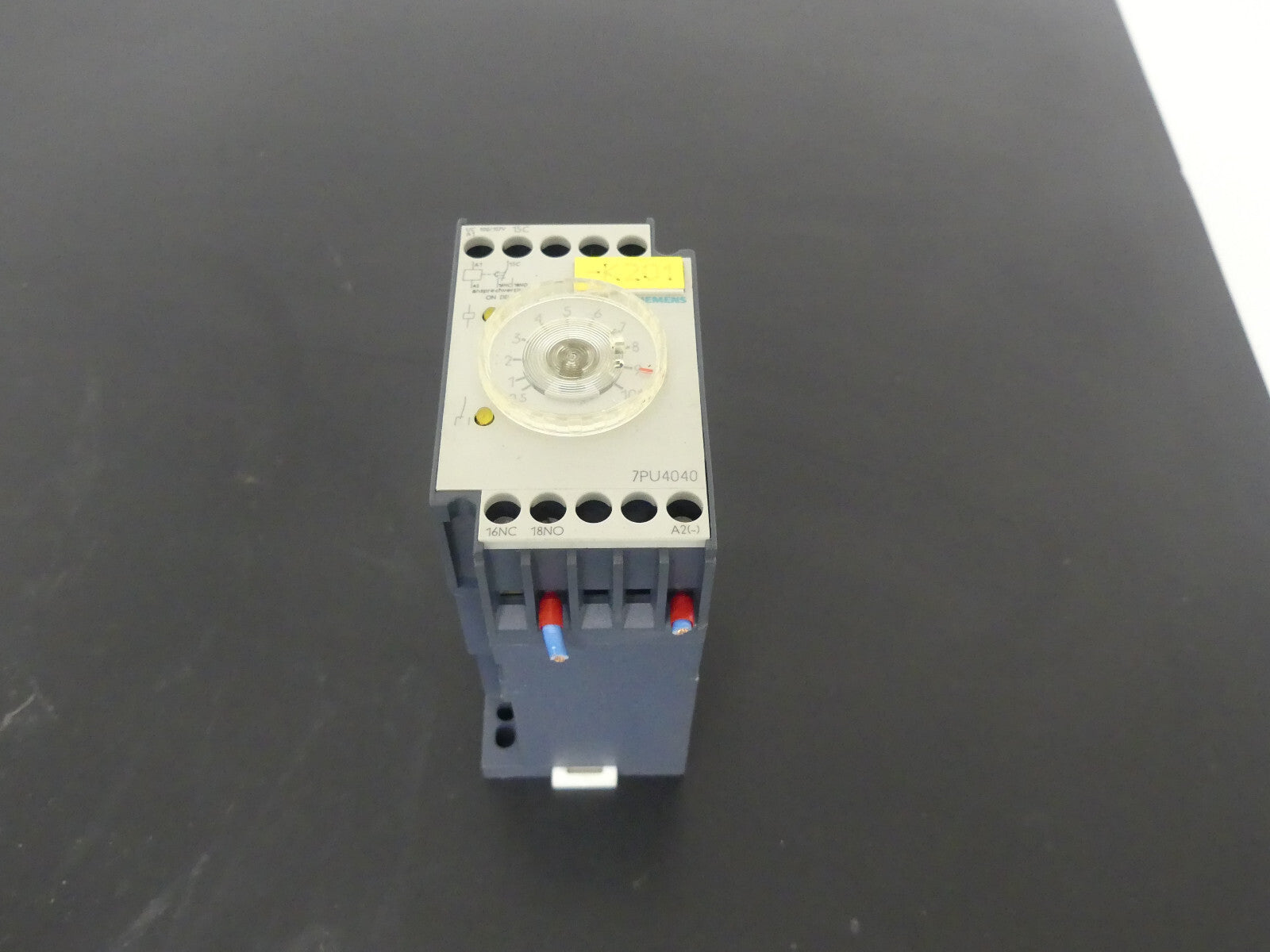 Siemens 7PU4040 7PU4040-1AJ30 used s.Bilder