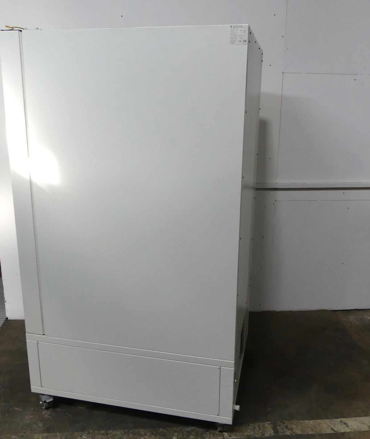 GFL Tiefkühlschrank 6485