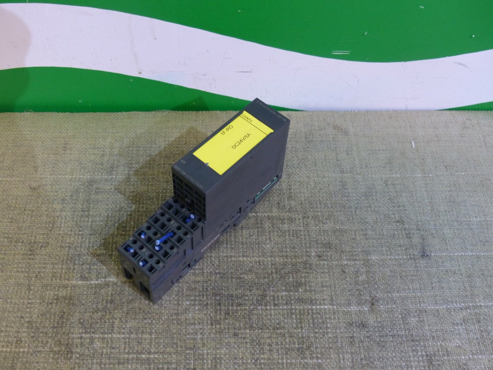 Siemens 6ES7 138-4FR00-0AA0