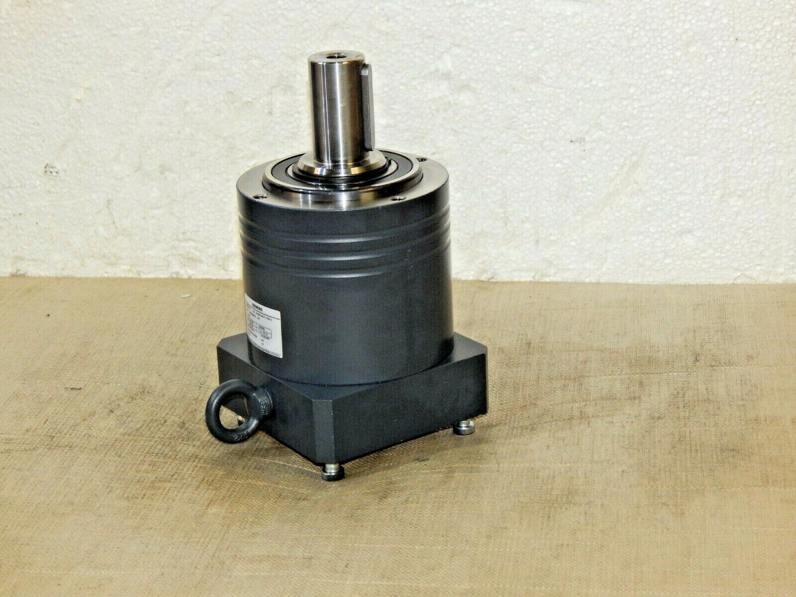  SIEMENS LP120S-MF1 PLANETEN-GETRIEBE ,RATIO : i= 5 Neuwertig 