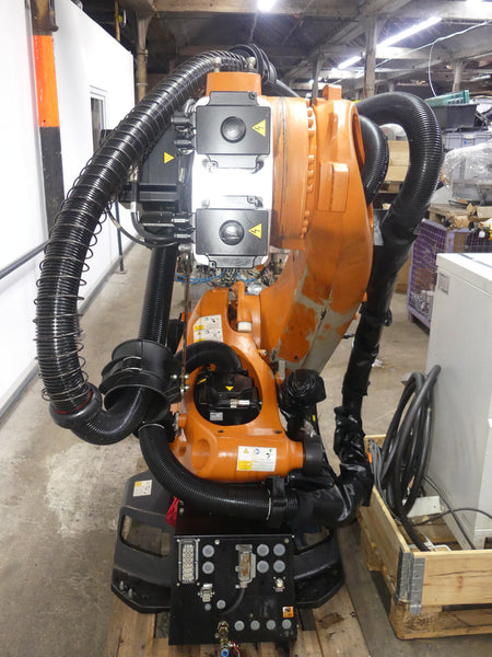 KUKA Industrieroboter KRC4  KR210 R2700 extra  KR210R2700 extr B.j: 09/2017 s.B