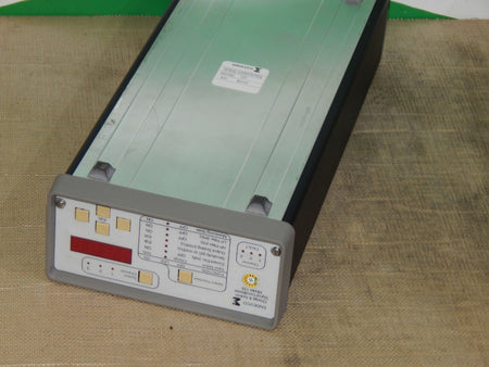  Endevco Modell 133 Signal Conditioner  S/N BW33 used