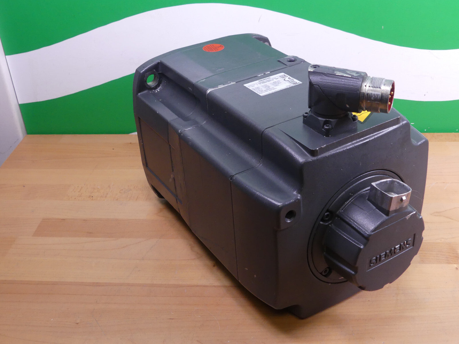 SIEMENS Simotics Servomotor  1FK7083-2AH71-1CH1