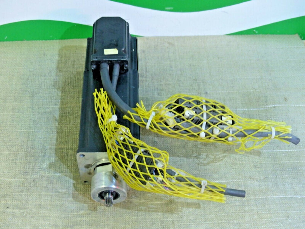 REXROTH INDRAMAT MKD041B-144-KP1-KN Permanent Magnet Motor Used