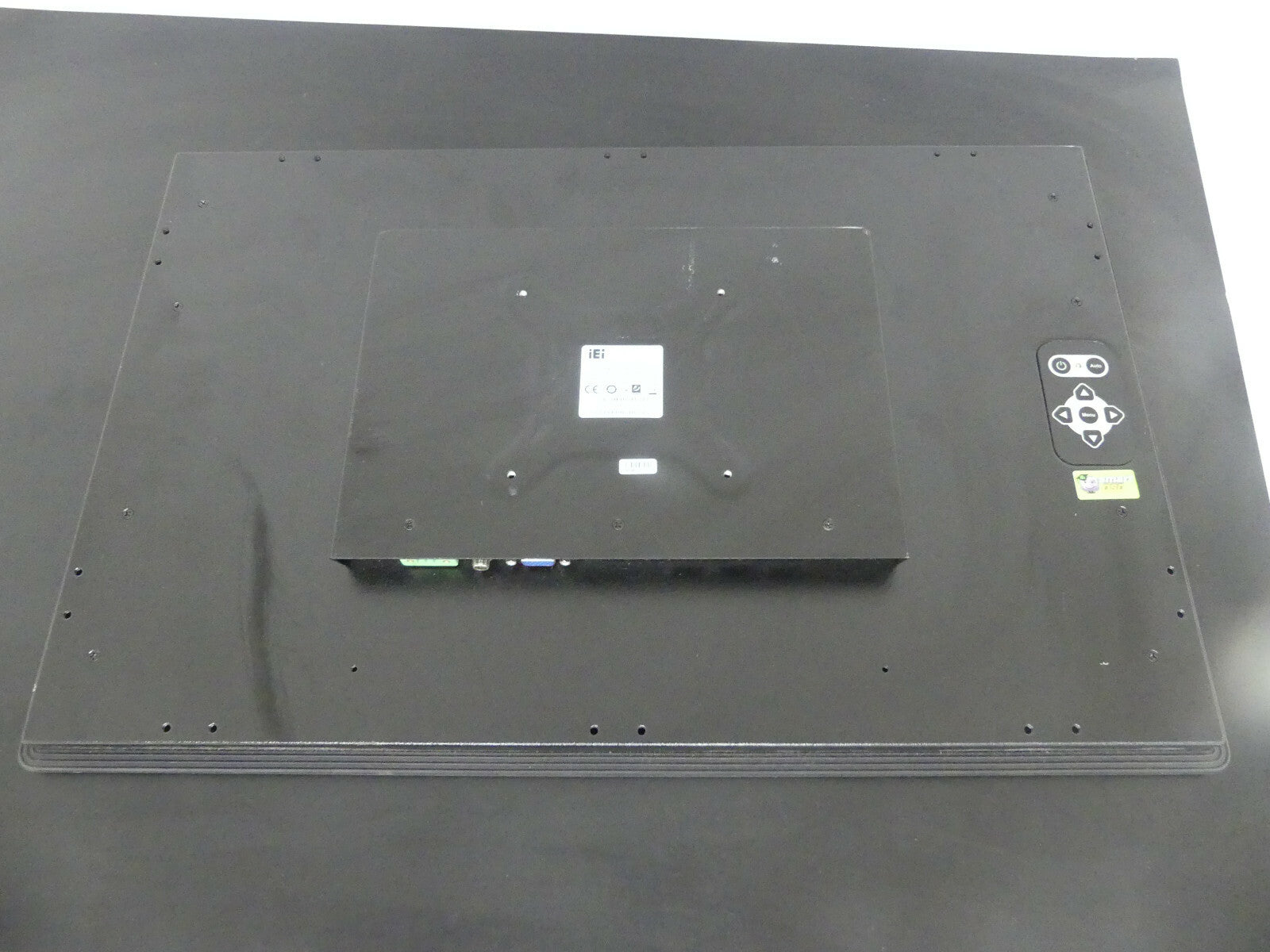 iEi DM-F22A/PC-R11