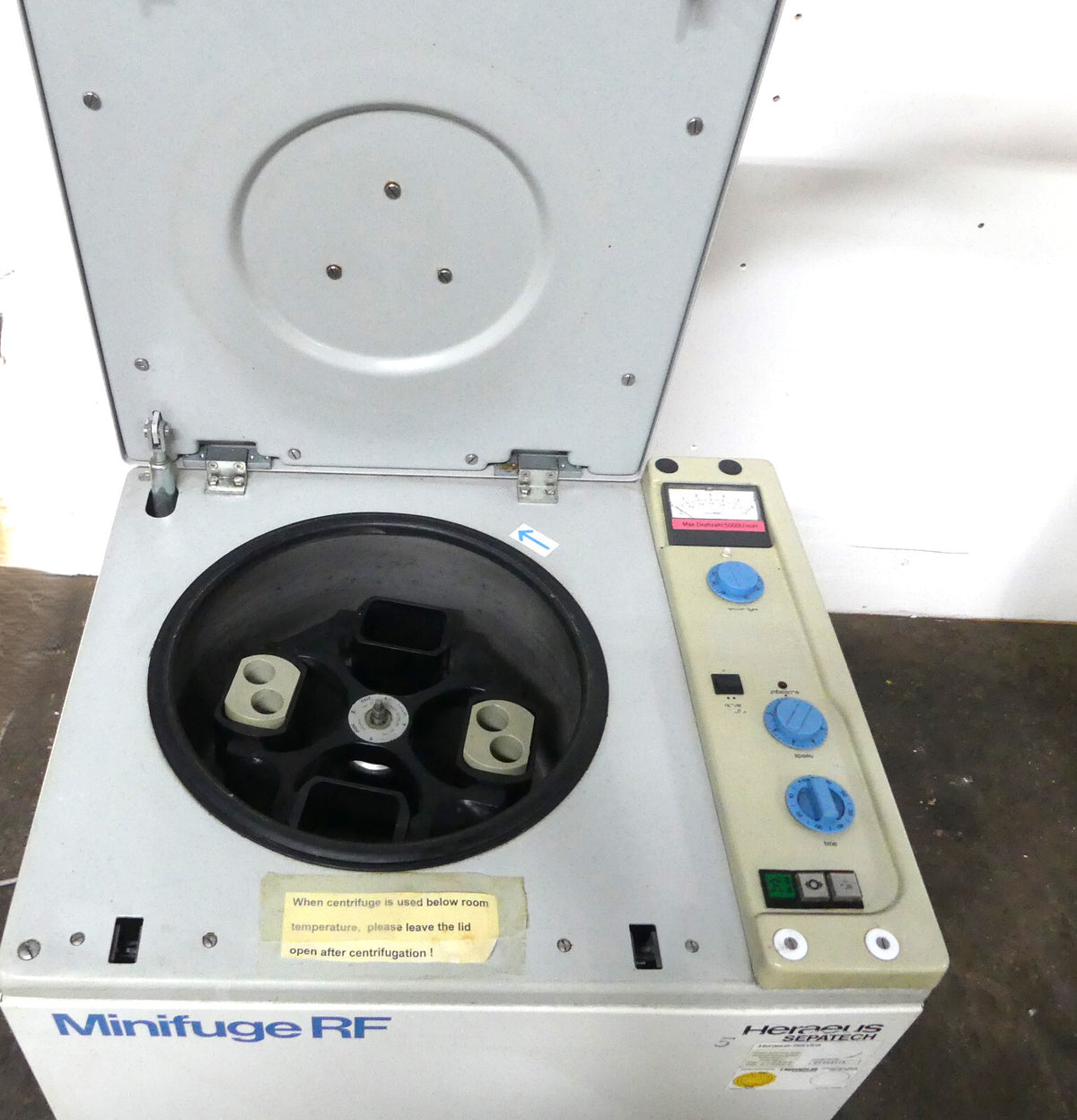 Heraeus Minifuge RF Kühlzentrifuge Zentrifuge Centrifuge