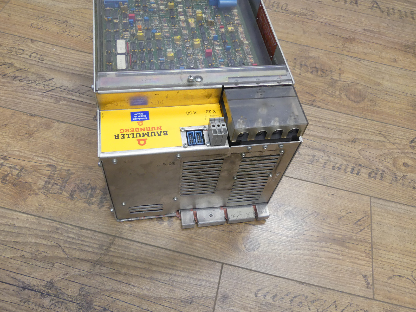 BAUMÜLLER BUH2-90/90-62-102-00 Stromrichtergerät Ss.Bilder