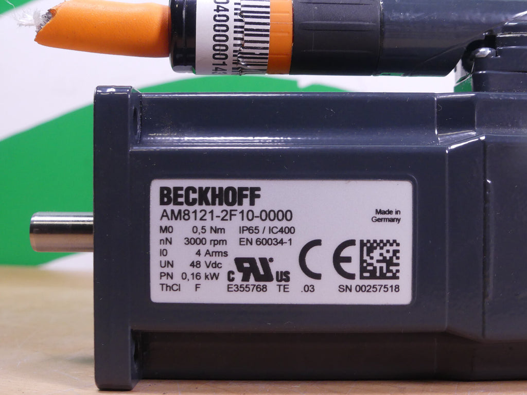 Beckhoff AM8121-2F10-0000 Servomotor  s.Bilder