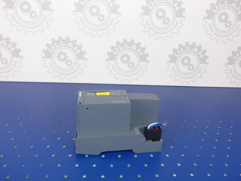 SIEMENS 6ES7 155-6AU01-0BN0 + 6ES7 193-6AR00-0AA0