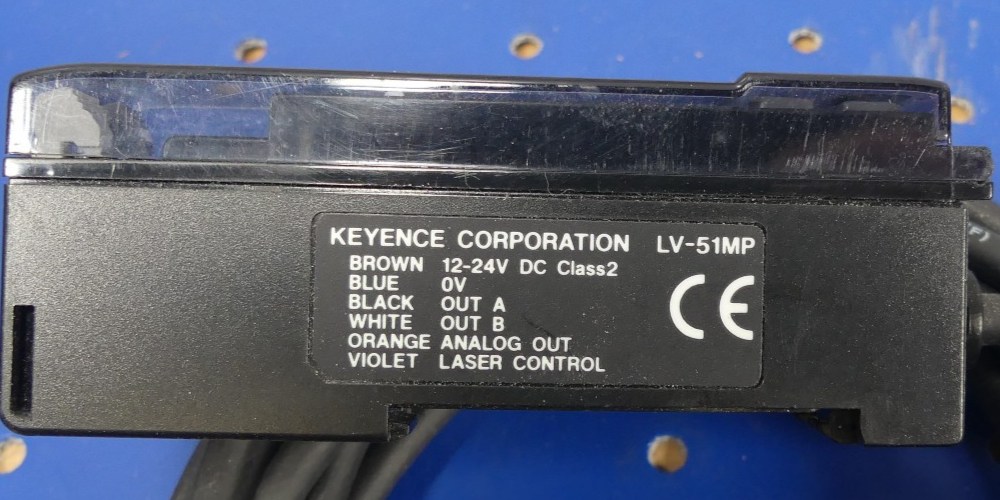 KEYENCE LV-51MP  Digital Laser Sensor