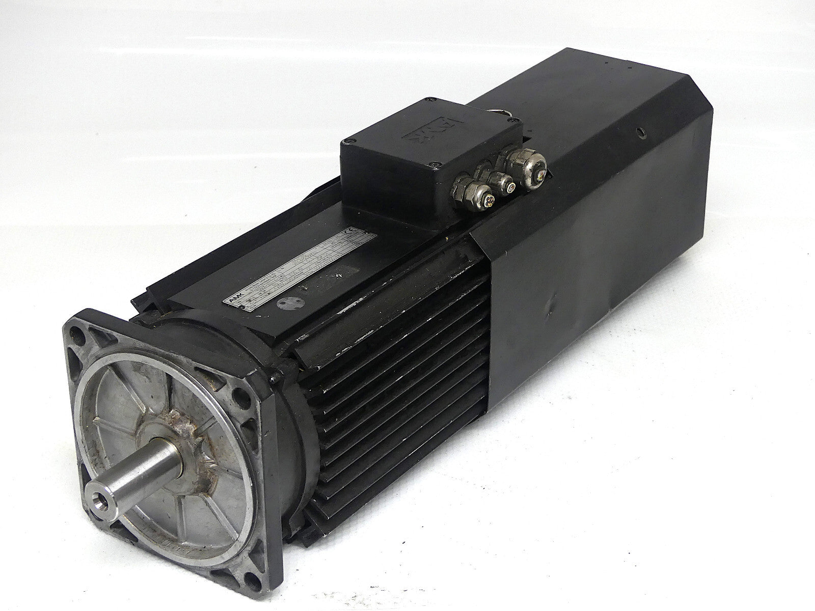 AMK DV7-22-4-ABF