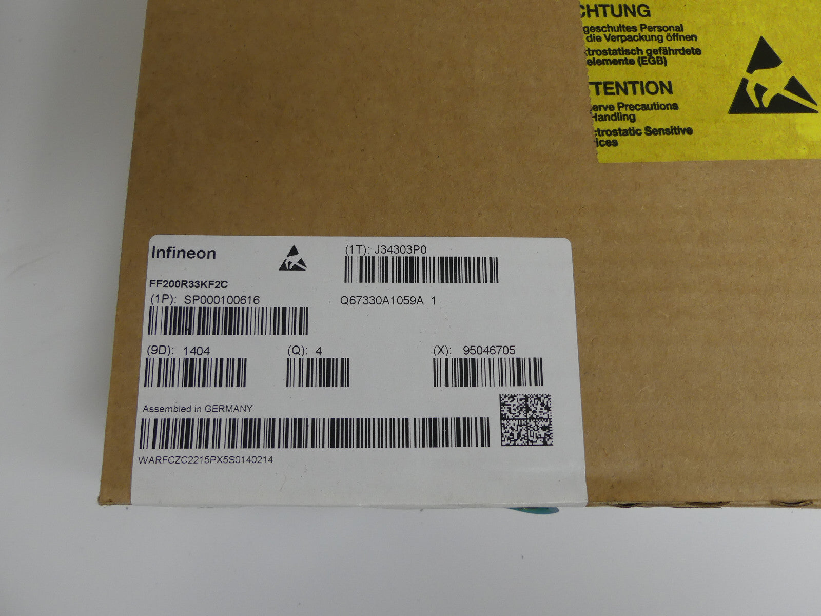 New In Box INFINEON FF200R33KF2C Power Supply Module
