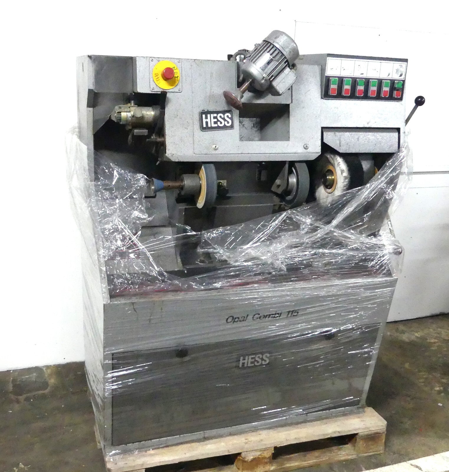 HESS Opal 115