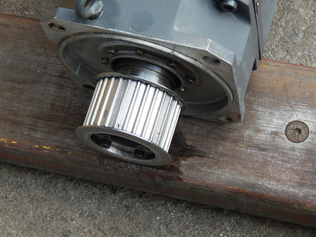 Siemens 1FT6105-8AC71-3CL9-Z Brushless Servomotor Used