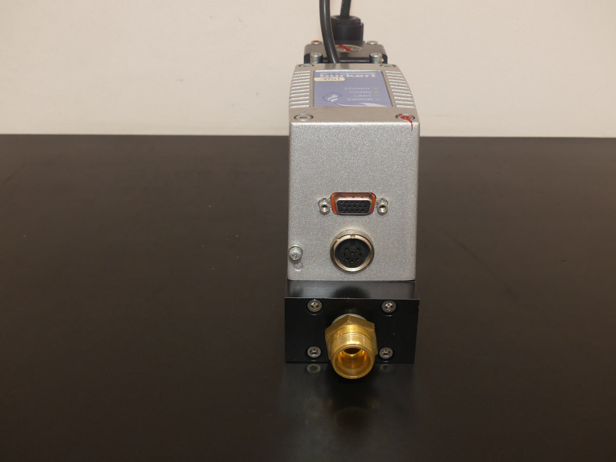 Massendurchflussregler BÜRKERT 8626  100 N1/min AR mit 2875 A 2.0 FKM s.Bilder