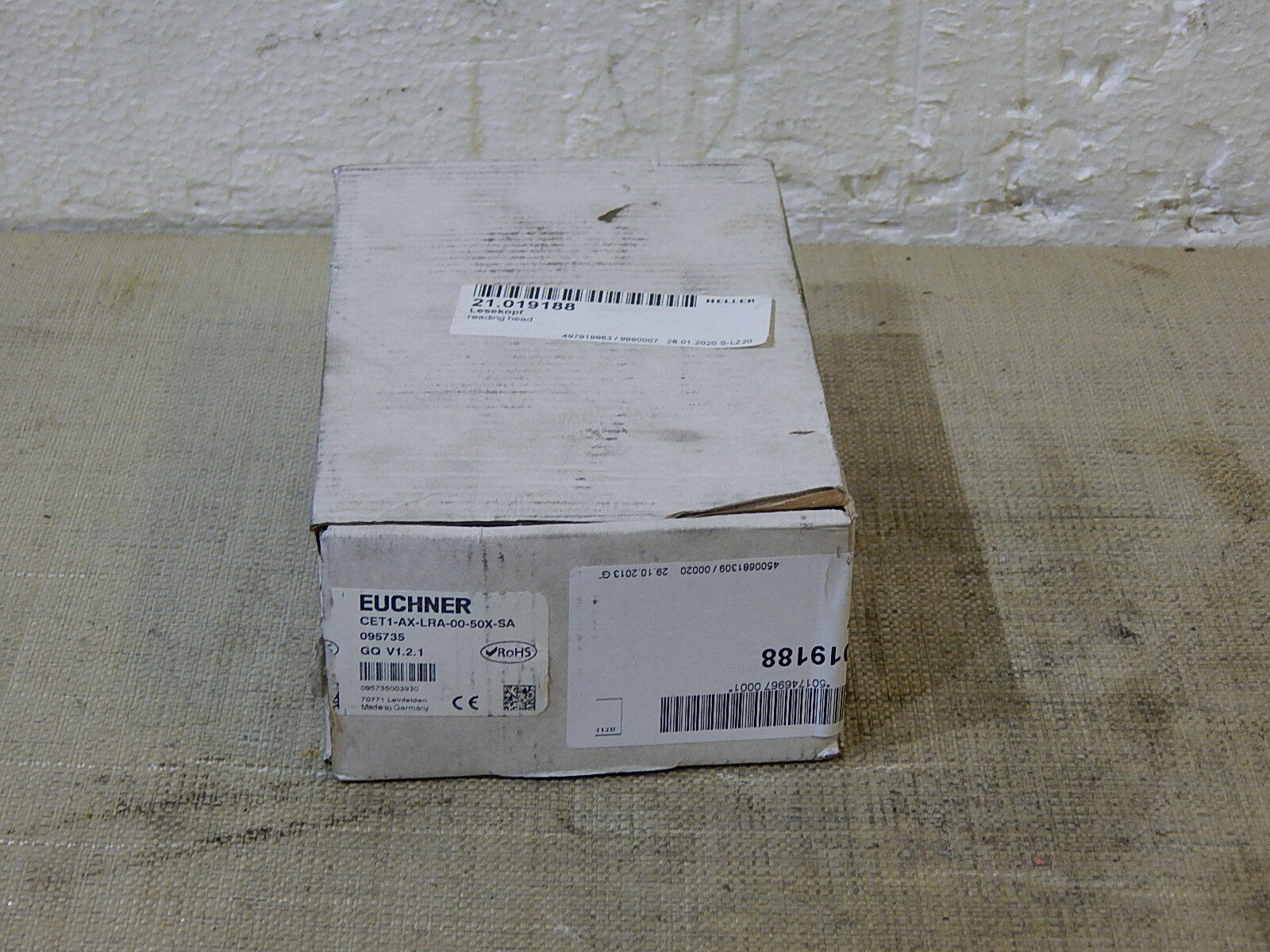  Euchner Safety Switch CET1-AX-LRA-00-50X-SA / 095735 