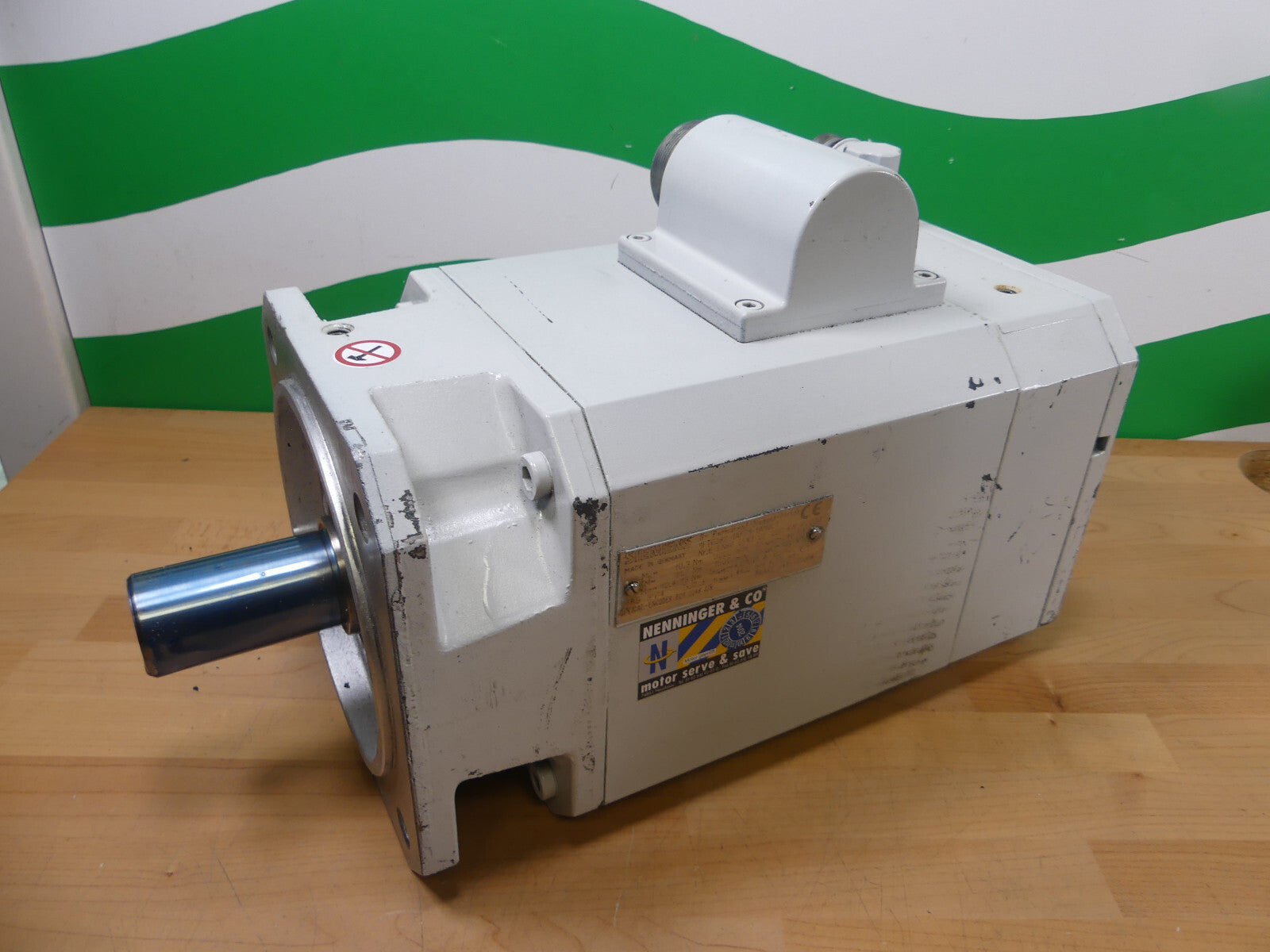 SIEMENS 1FT6082-1AF71-1AH0 1FT60821AF711AH0