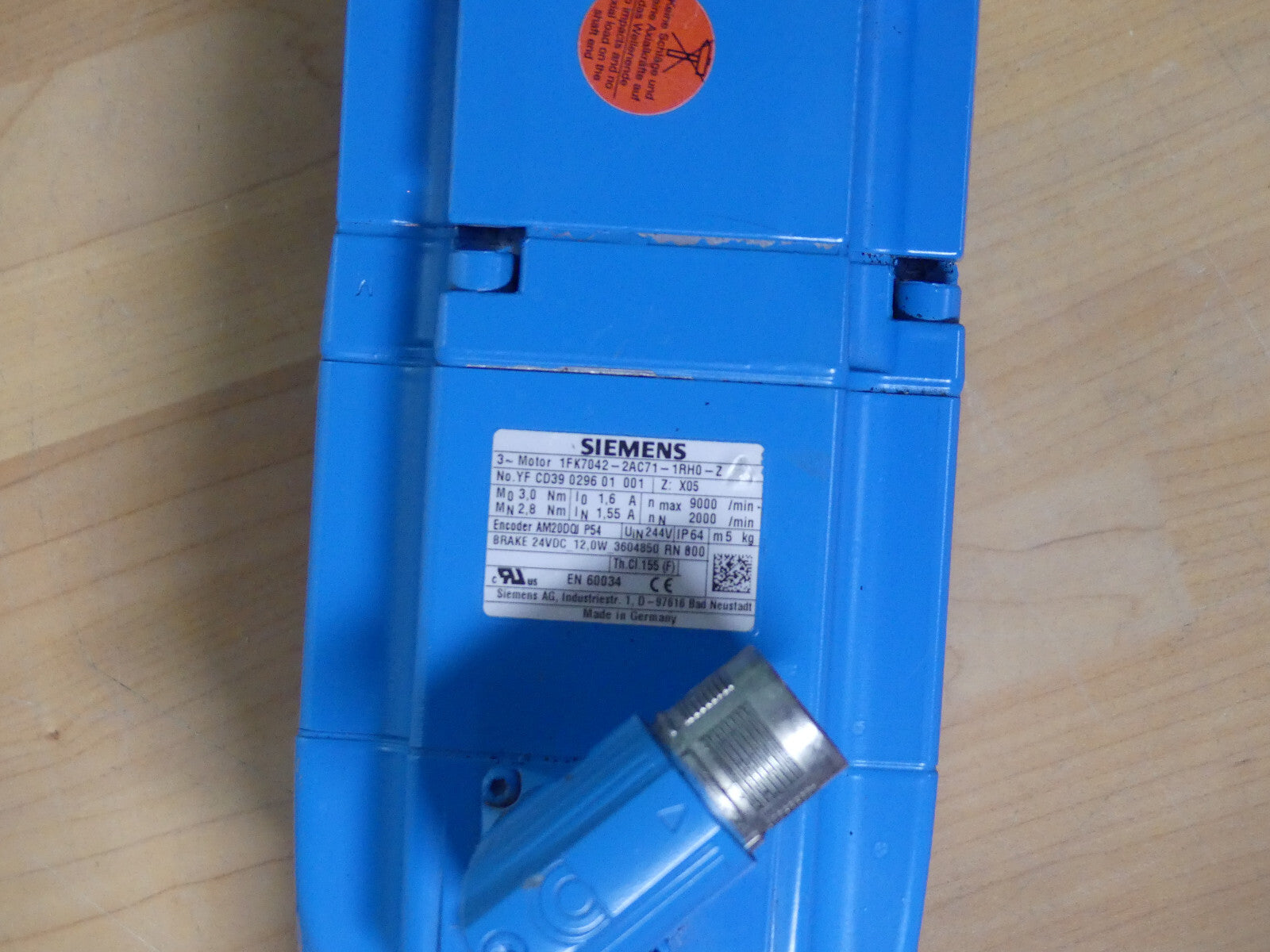 SIEMENS 1FK7042-2AC71-1RH0-Z Anschlüß beschädigt s.Bilder