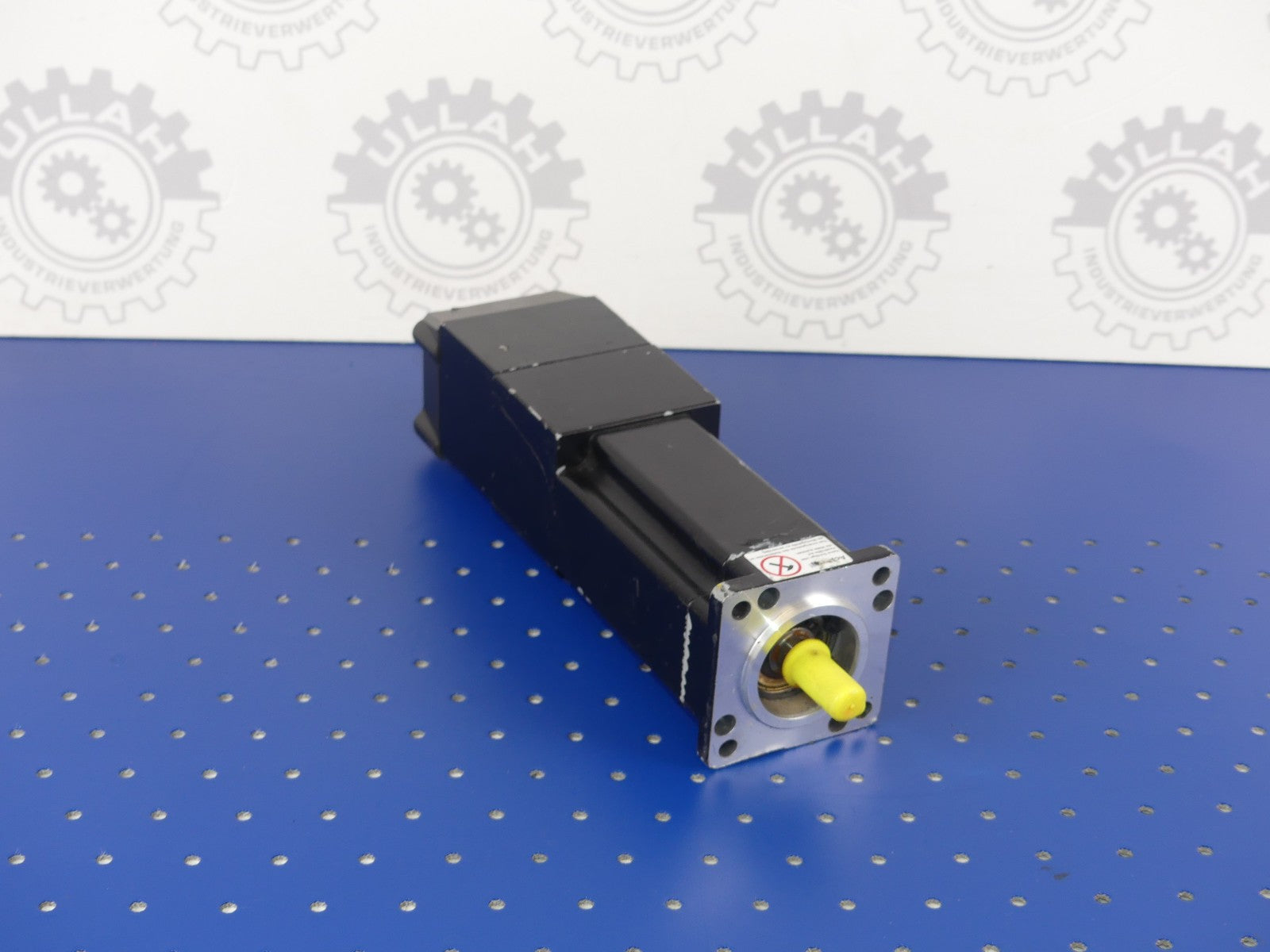 BAUMULLER DSD2-028MO44U-60-54-RBB-000-K-AN-0-B08