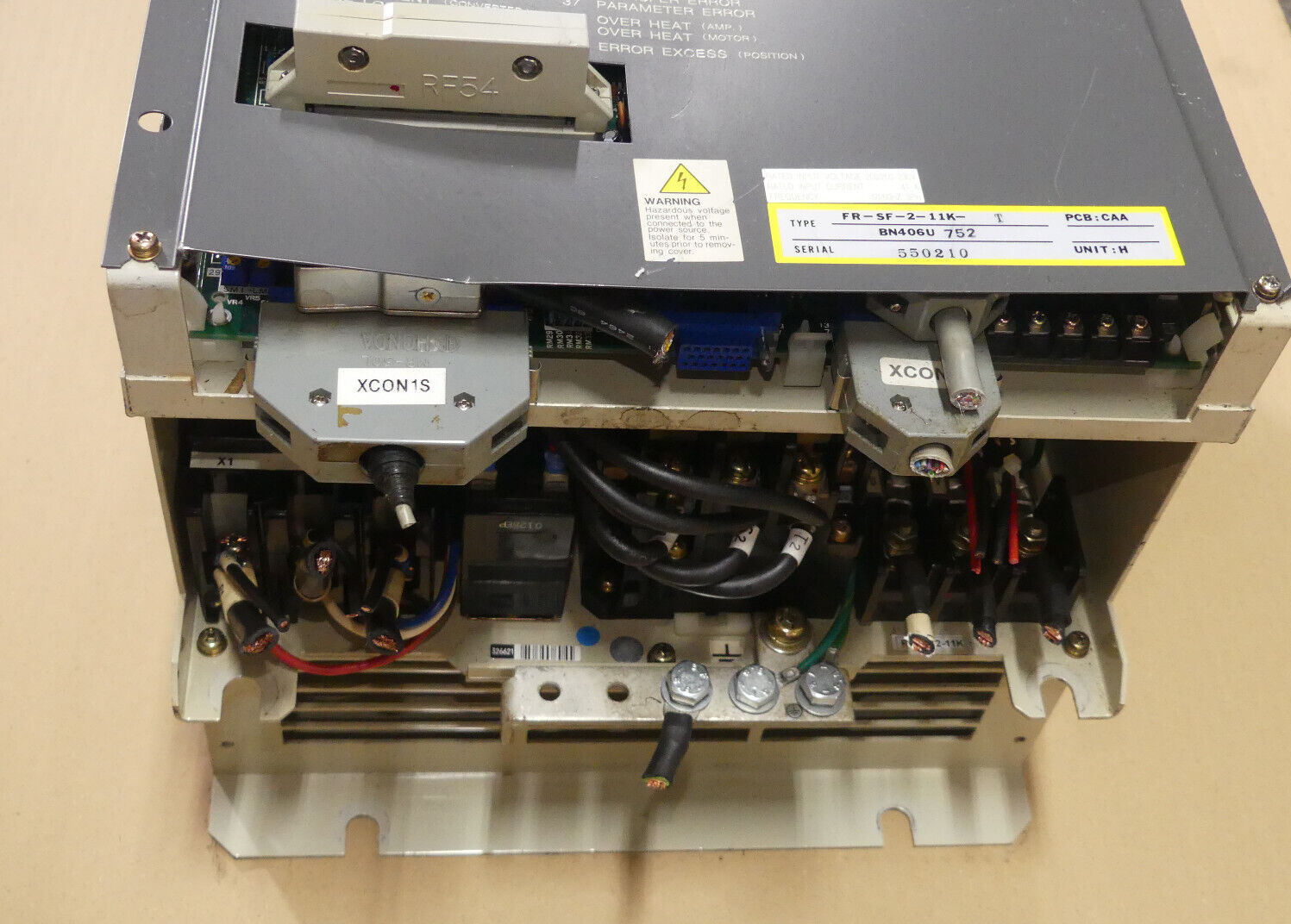 Mitsubishi Achsverstärker Stromrichter FR-SF-2-11K- T  FR-SF-2-11K-T BN406U 752