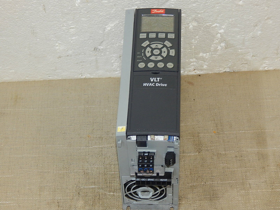 Danfoss T/C: FC.102P1K5T4E20H1XGXXXXSXXXXAXBXCXXXXDX used