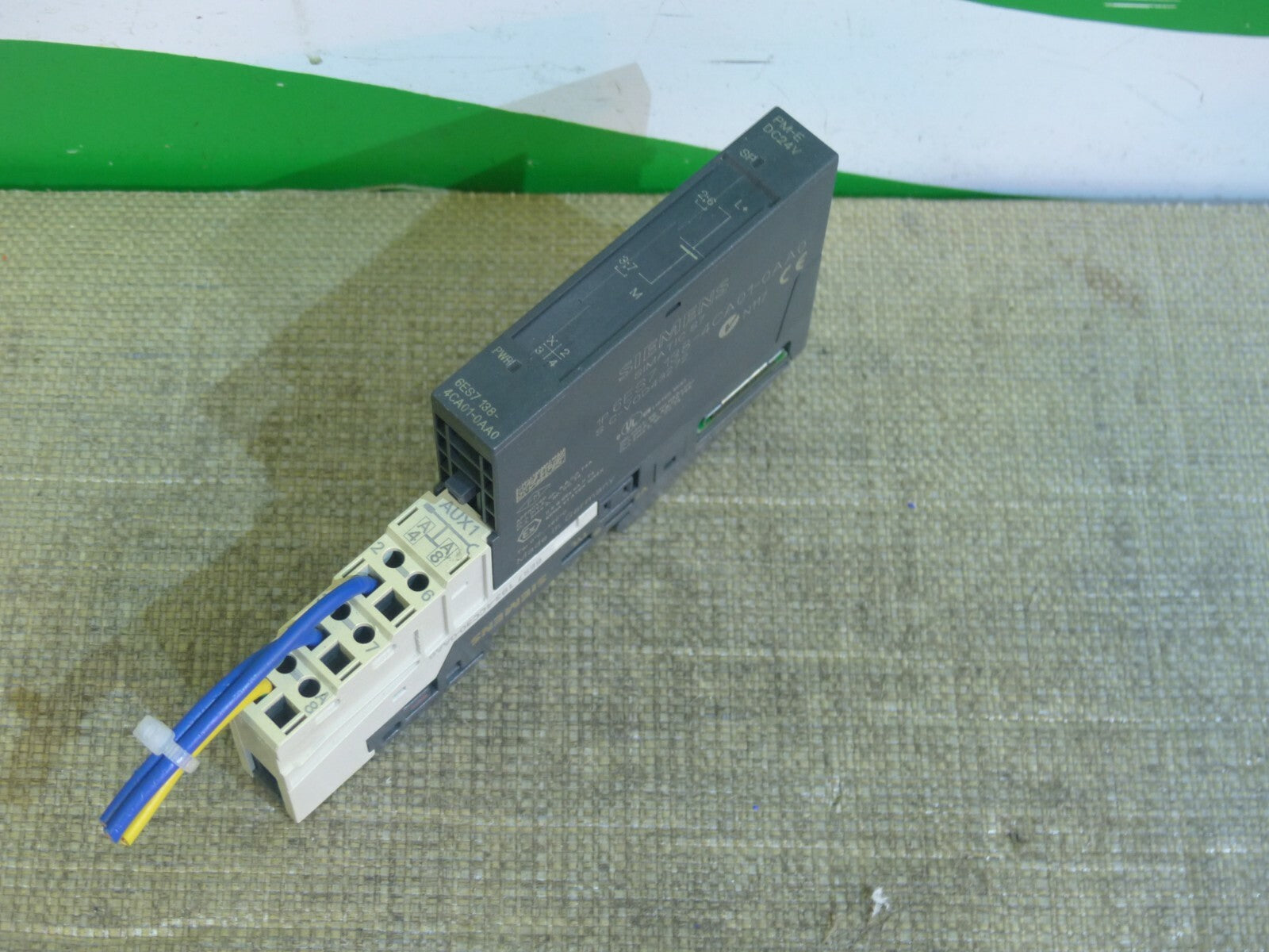 Siemens 6ES7 132-4CA01-0AA0 //6ES7132-4CA01-0AA0