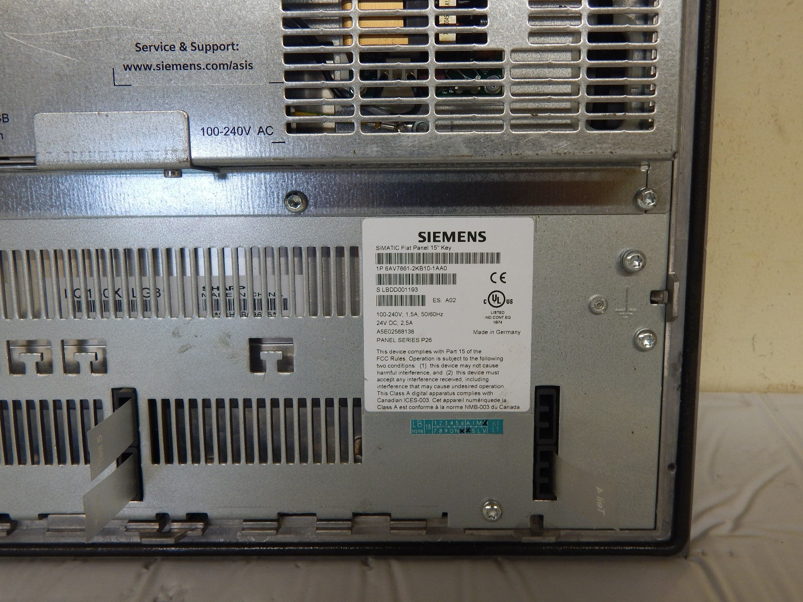 Siemens Simatic Flat Panel  15" Key  6AV7861-2KB10-1AA0// 6AV7861-2KB10-1AA0