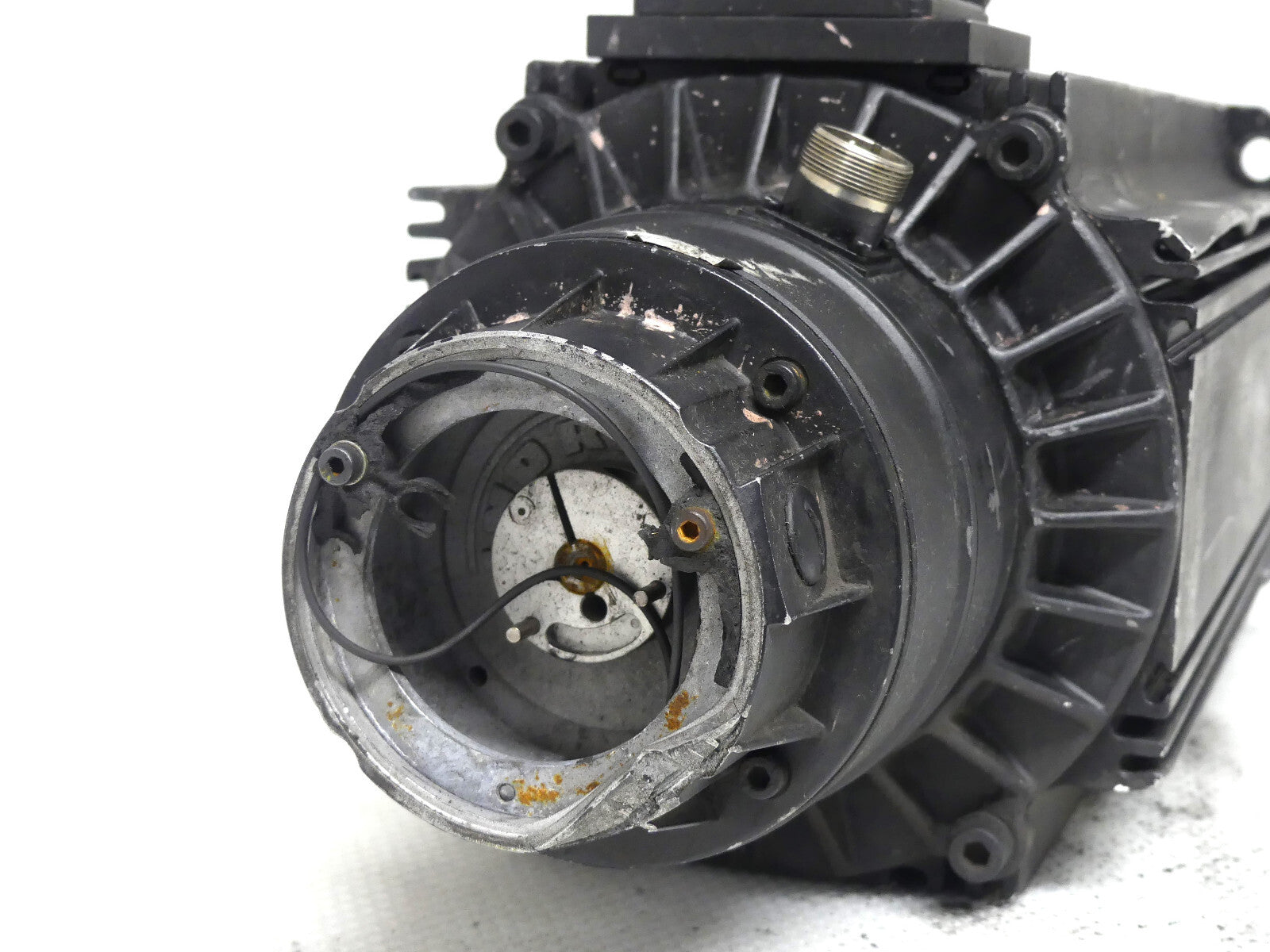 Rexroth MAC112C-0-ED-4-C/130-A-1/WI520LV/S005 ( beschädigt)