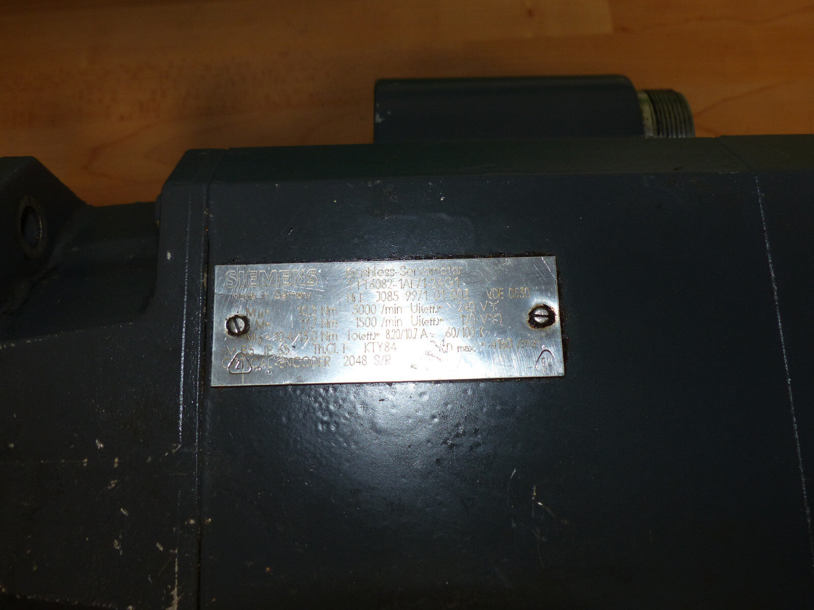 SIEMENS 1FT6082-1AF71-2AG1 SERVOMOTOR