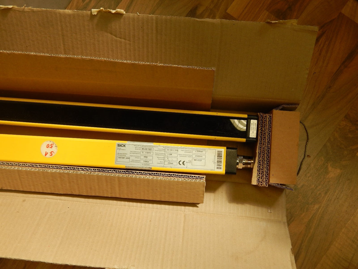 SICK MSL  2x  Lichtschranke  MSLS02-15021