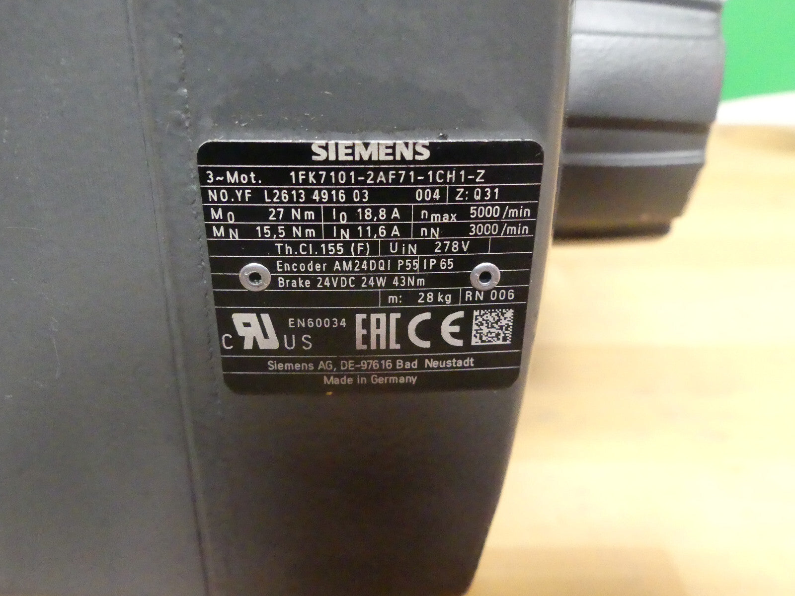 Siemens 3~Servomotor Motor  1FK7101-2AF71-1CH1-Z