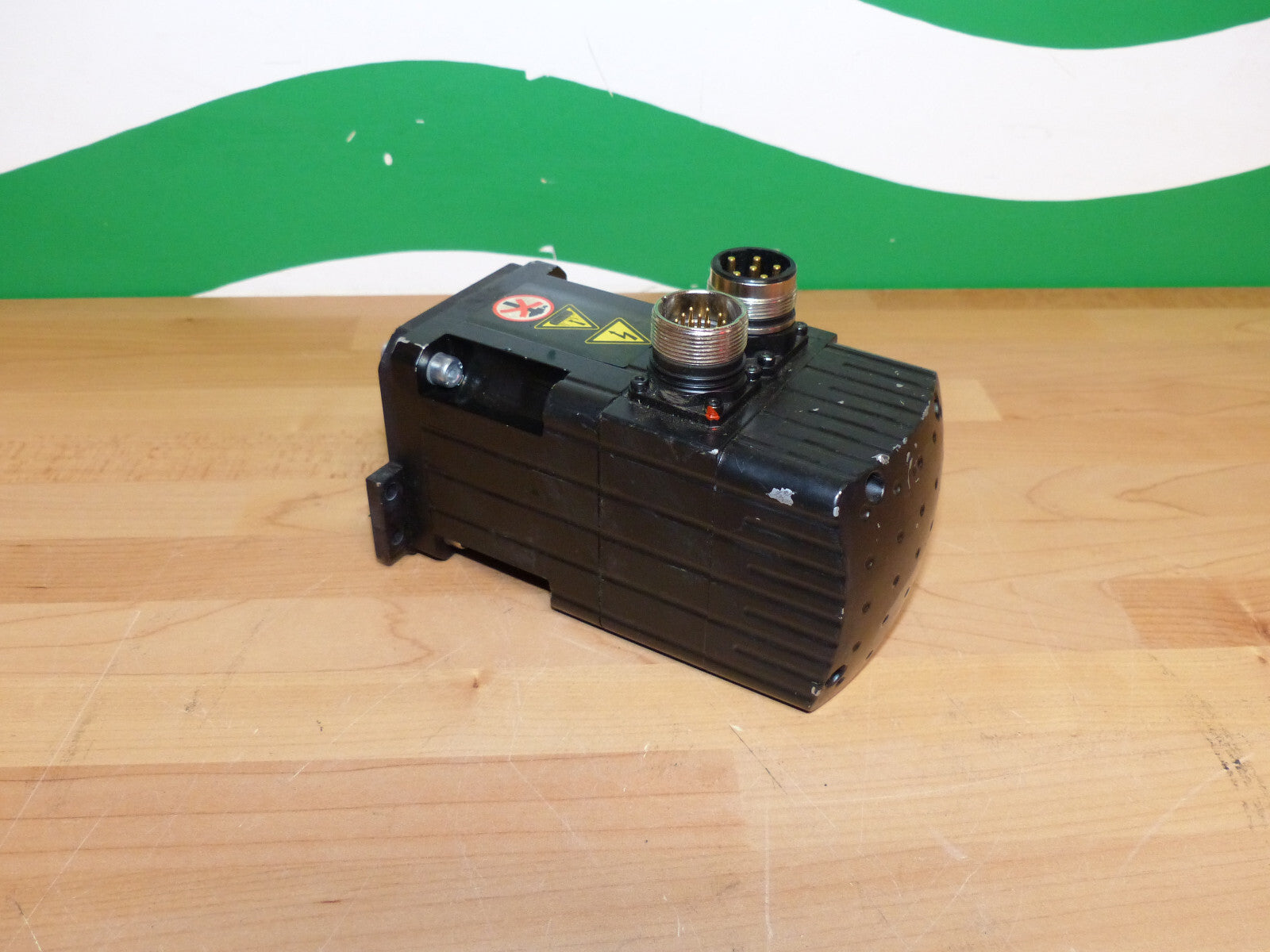 Servomotor  Bosch SG-Y1.006.010-00.010 s.Bilder