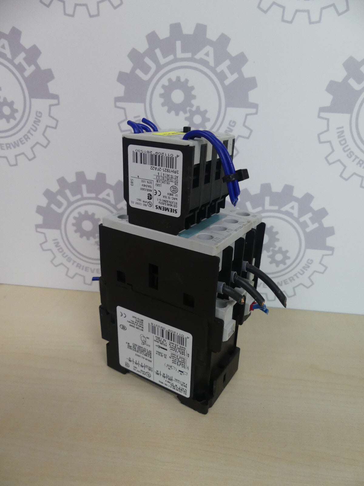 SIEMENS 3RT1325-1BB40