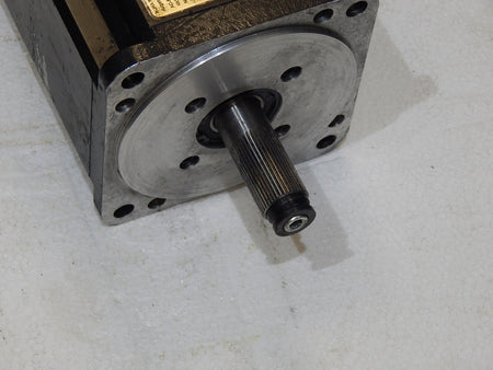 Kuka AC - Servomotor  KK53Y-YYYY-017  Used