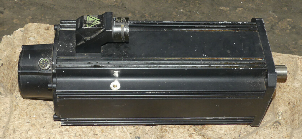 REXROTH INDRAMAT PERMANENT MAGNET MHD112D-027-PG0-BN SERVO MOTOR Used