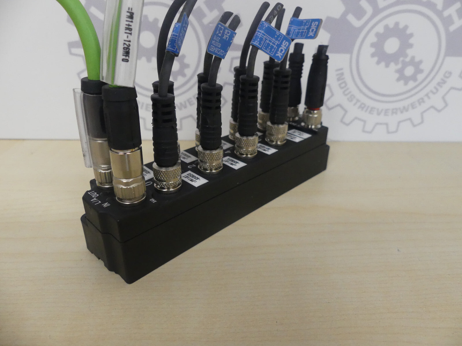 BECKHOFF EP2028-0001