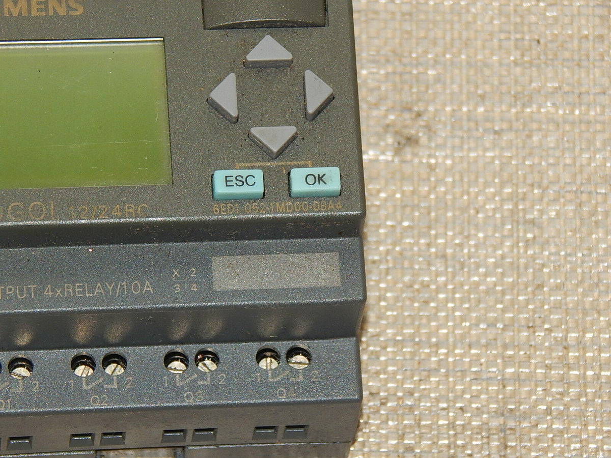 Siemens 6ED1 052-1MD00-0BA4   6ED1055-1MB00-0BA4 used