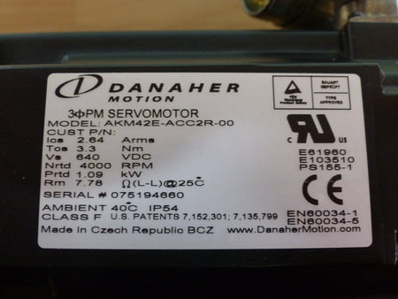 danaher motion akm42e-acc2r-00 used