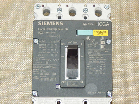 Siemens Leistungsschalter Type HCGA  3VL1103-2KM30-0AA0 Top Zustand