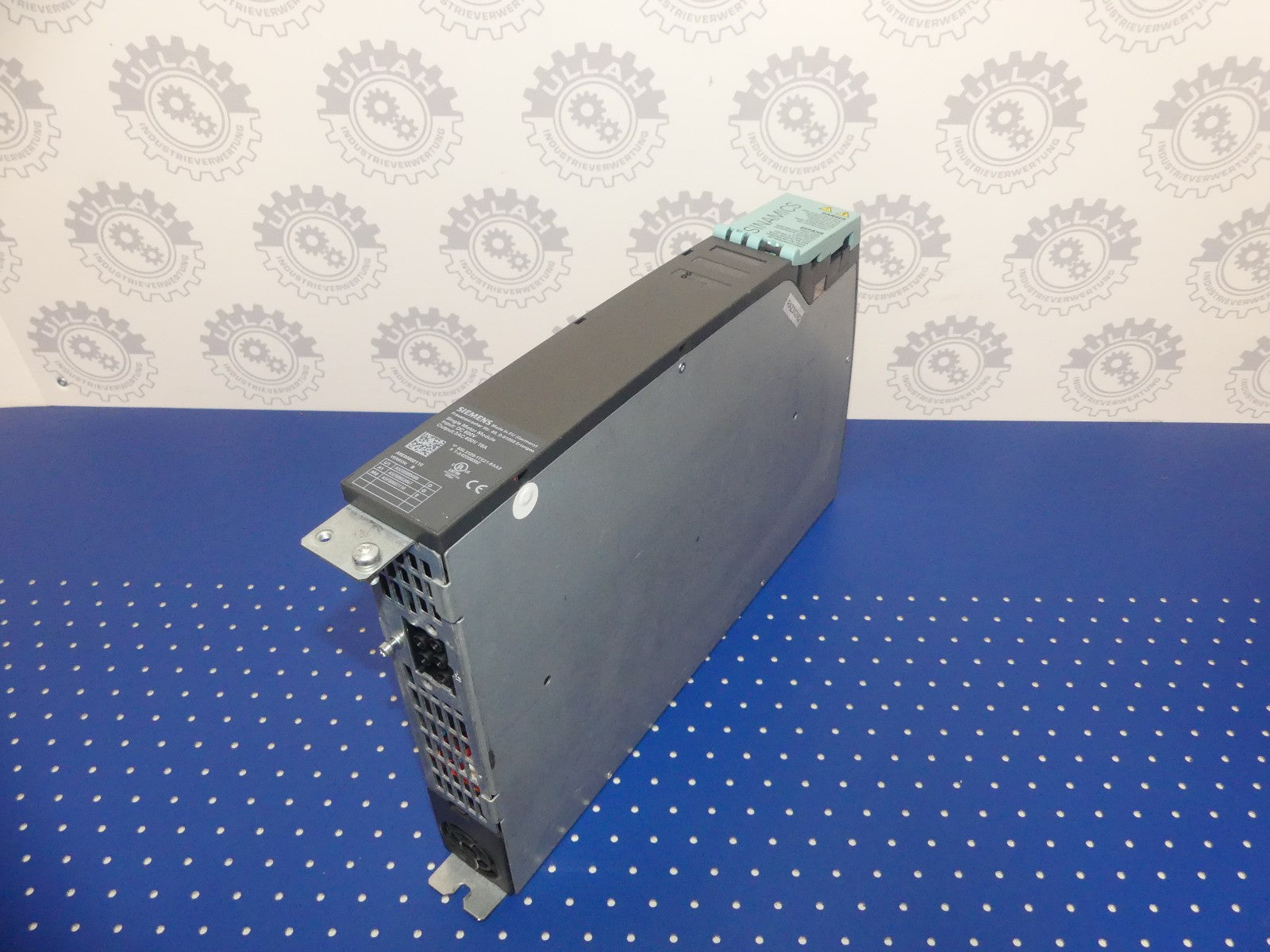 Siemens 6SL3120-1TE21-8AA3