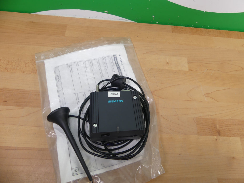 SIEMENS 6AG1011-1AC00-0AA0 SIPLUS GSM-KIT