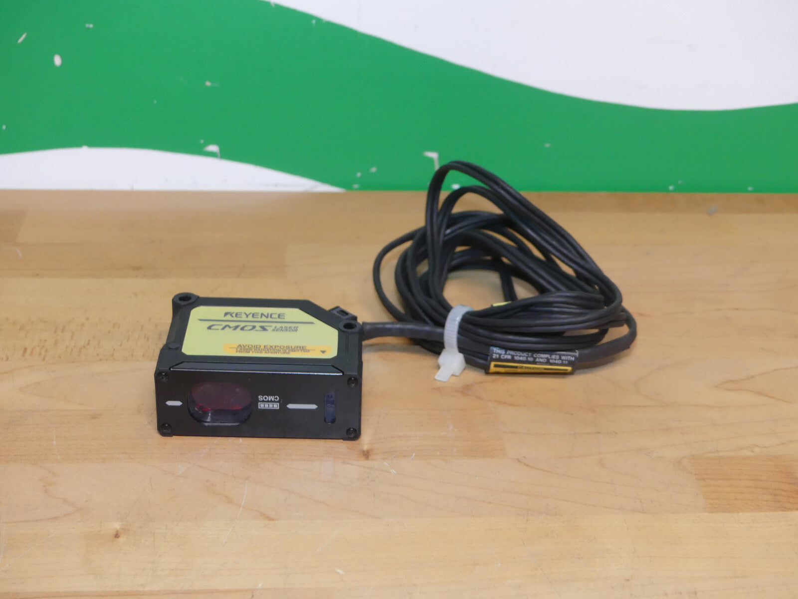 KEYENCE GV-H450 CMOS Laser Sensor