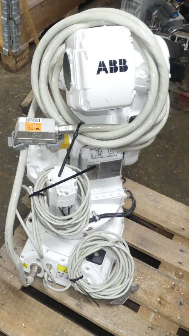 ABB ROBOTER IRB 140 M2004  IRB 140-6/0.B  14M-52487 B.j 2008 s.Bilder