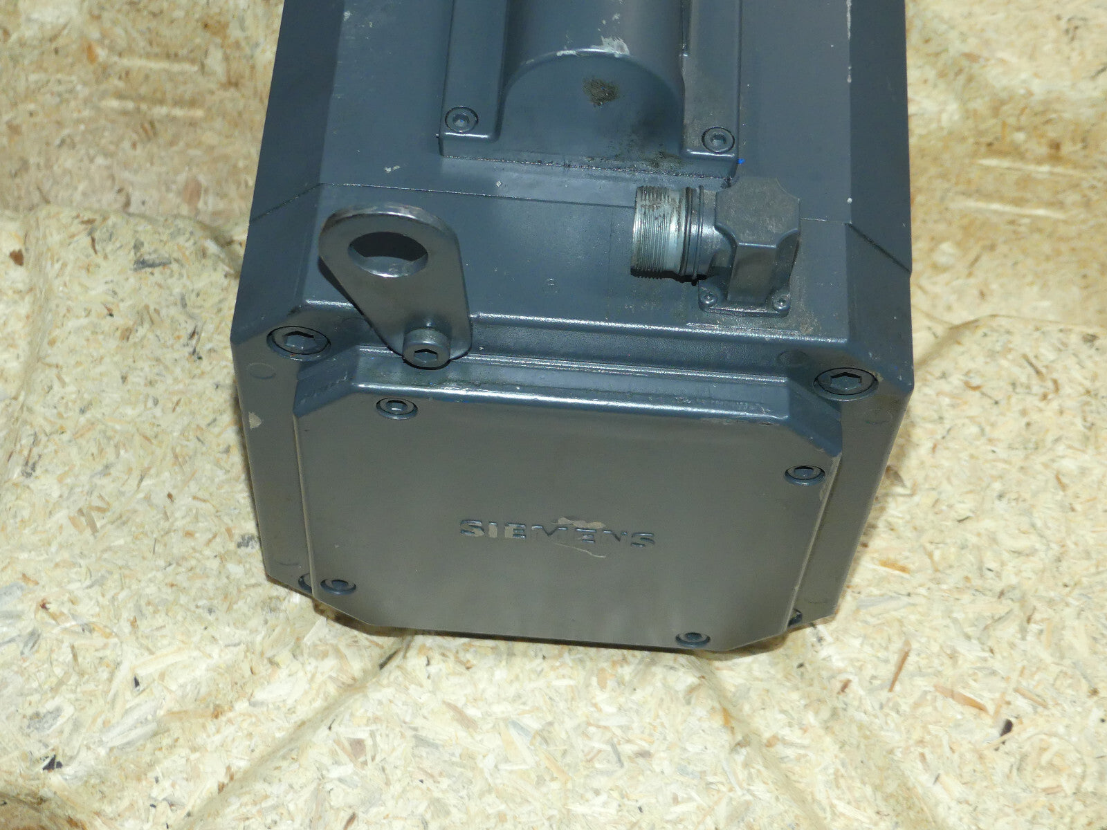 Siemens 1FT6105-8AF71-4AH1 Servomotor Used