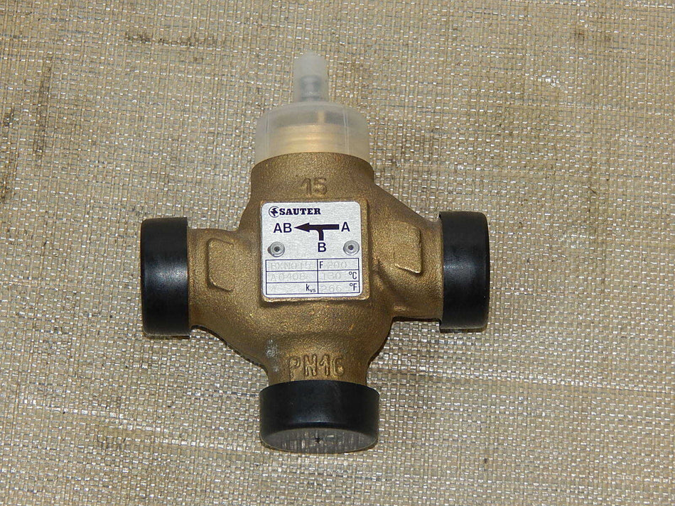  Ventil pn  PN 16 Sauter  BXN015  130°C 260°F kvs4
