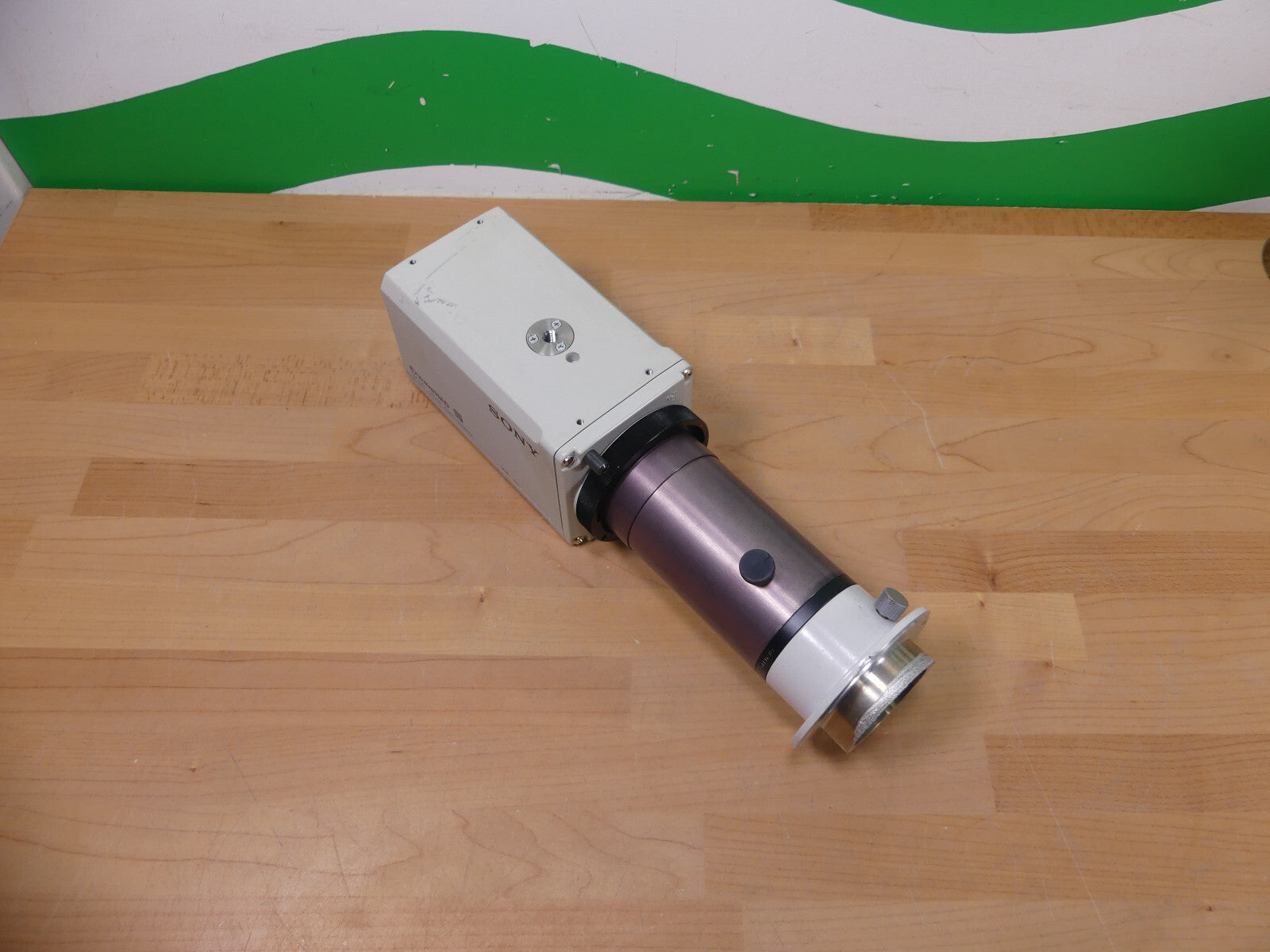 Sony EXWAVEHAD DXC-990P 3CCD color camera