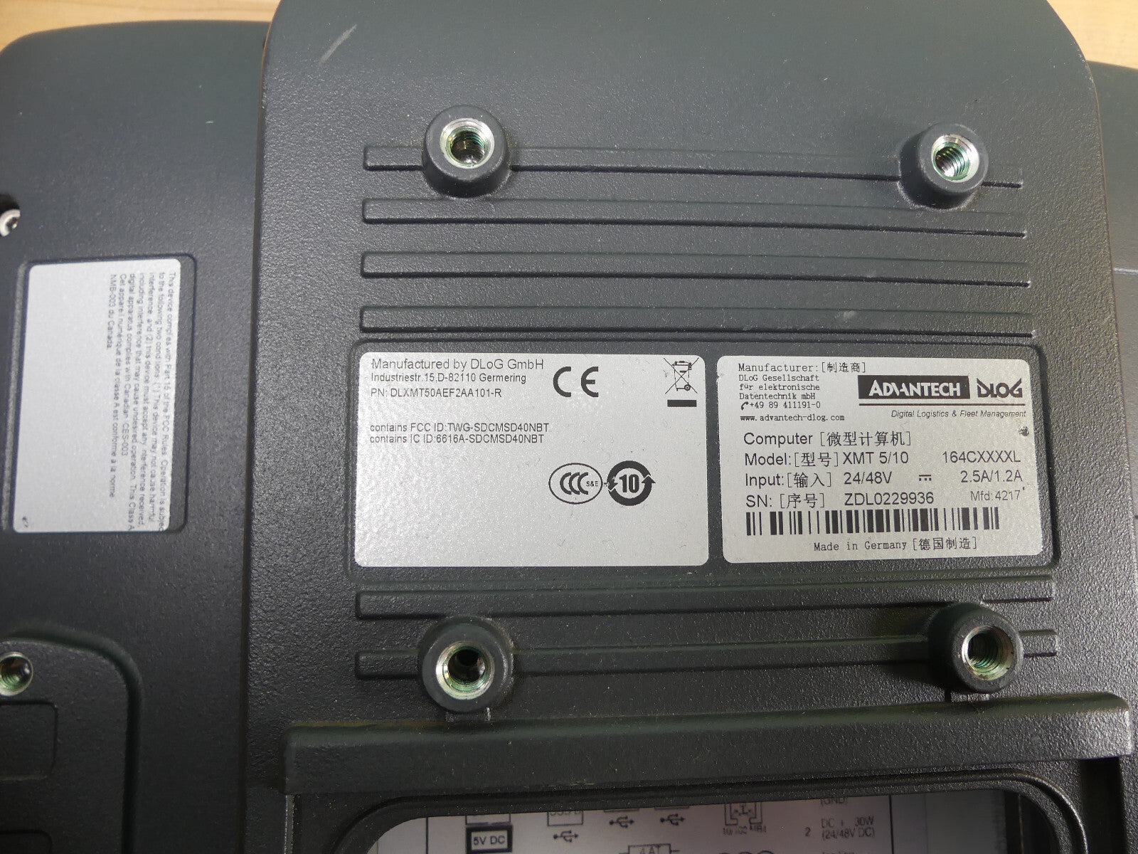 ADVANTECH DLOG XMT 5/10 165CXXXXL   mobiles Terminal SVGA