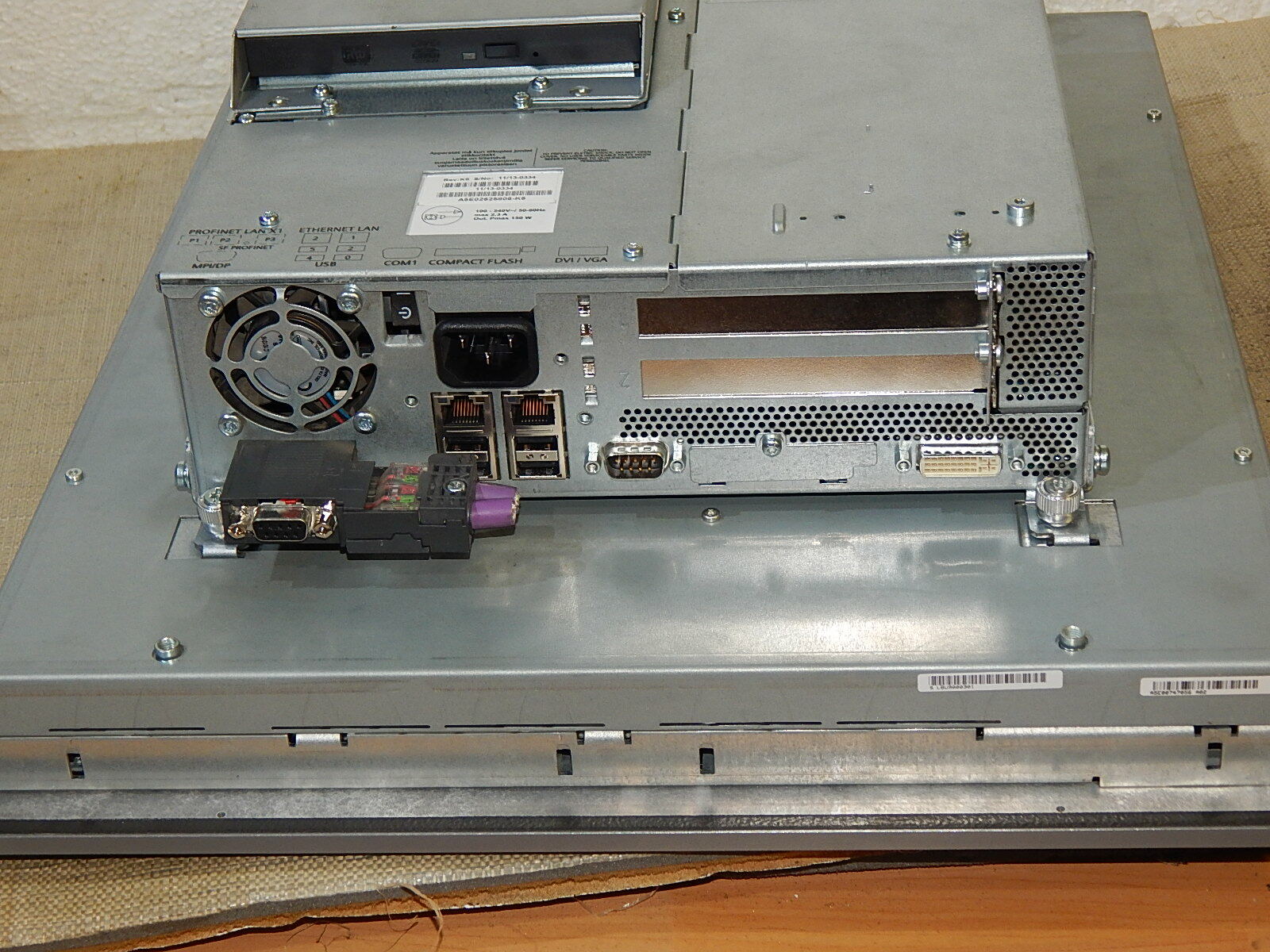  Siemens Simatic Panel PC HMI PC677B 15" Touch  Typ 6AV7872-0BE30-1AA0 used