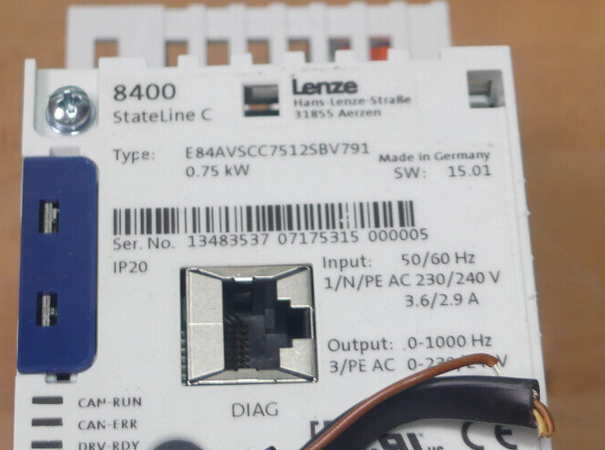 Lenze 8400 Stateline C E84AVSCC7512SBV791