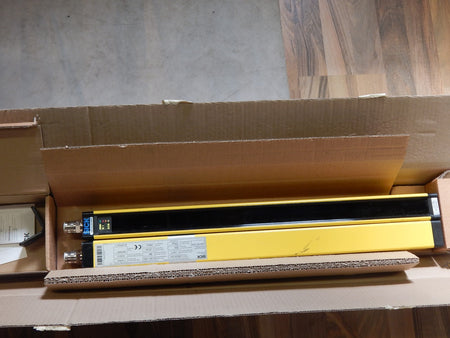 Sick 2x Lichtschranke MSLE02-15011